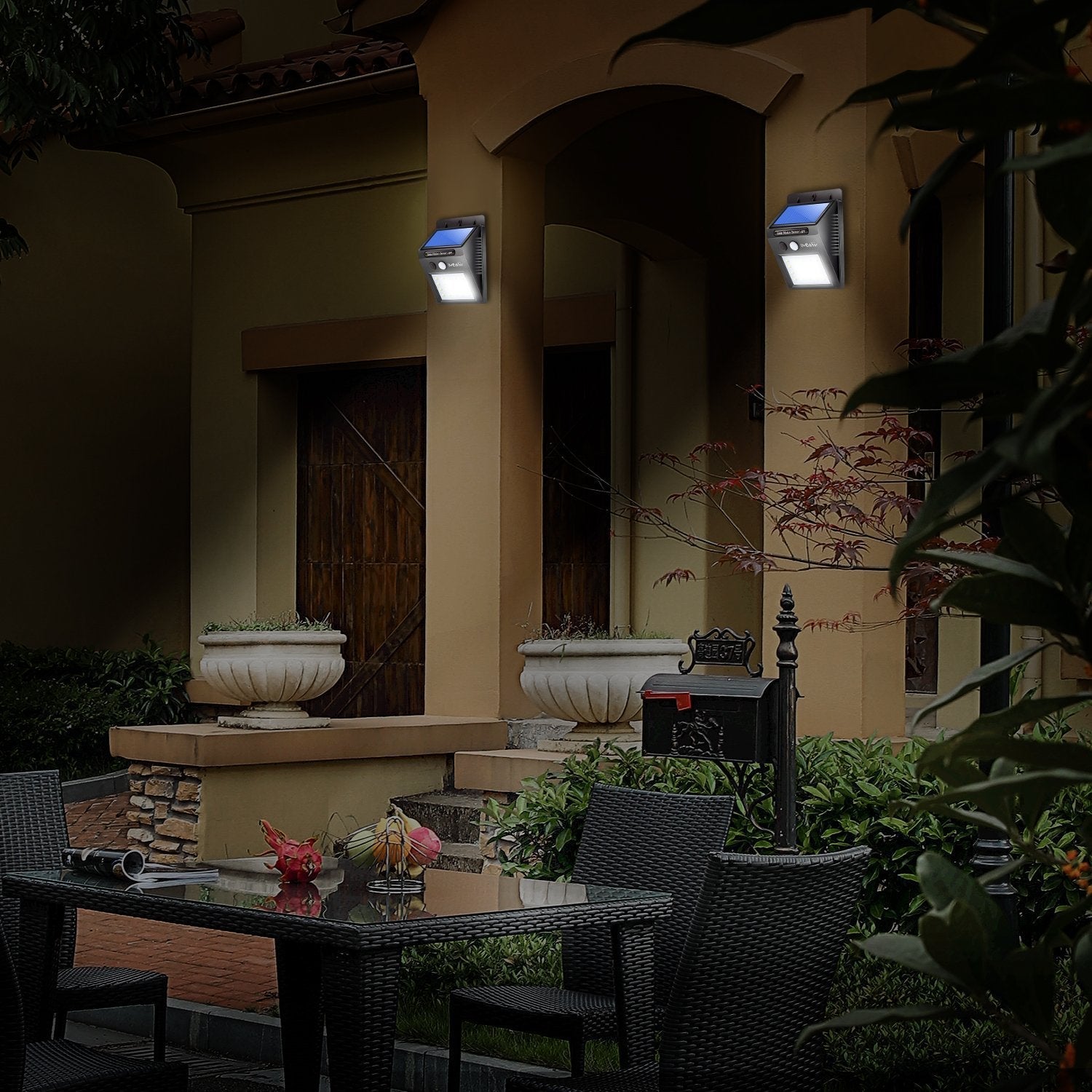 Lampa LED cu Incarcare Solara si Senzor de miscare x20 Led