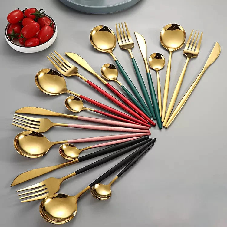 Set 24 de Tacamuri pentru 6 persoane, Fabricate din Otel Inoxidabil