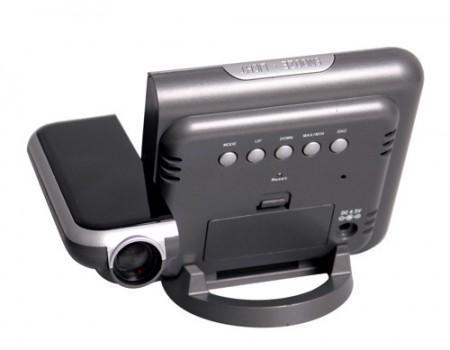 Statie Meteorologica. Ceas Multifunctional cu Proiectie