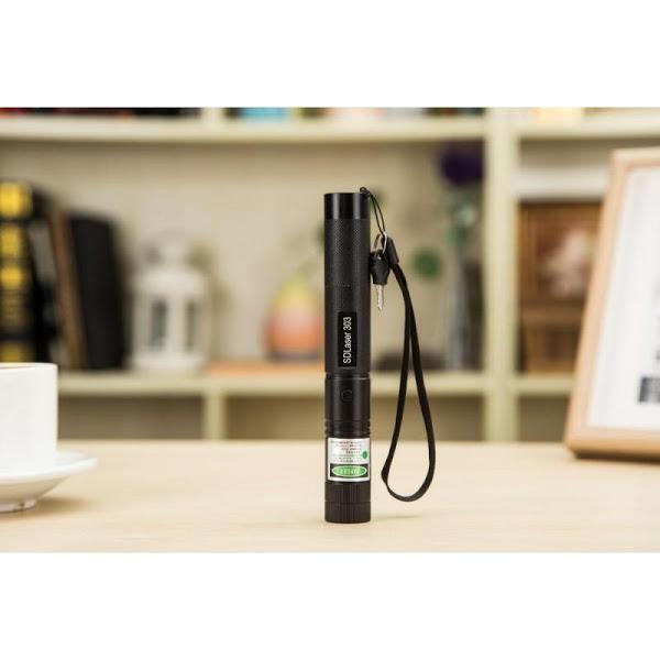 Indicator Laser Verde 3D - cu Acumulator Reincarcabil, Proiecție Reglabila, 532 nm