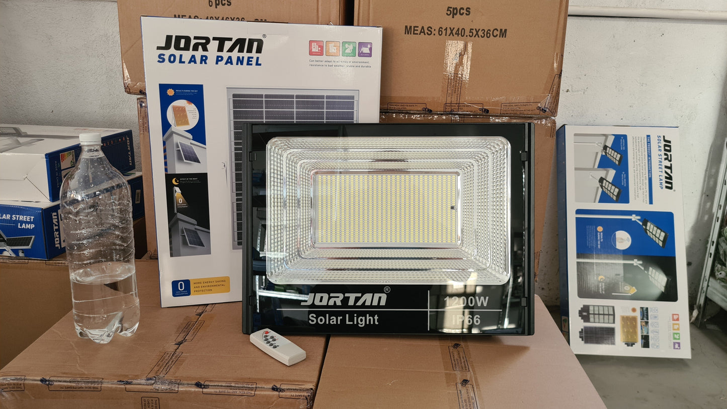 Proiector Solar Jortan 1200W/500W/400W/200W/100W/50W Lampa Incarcare Solara si Panou Solar