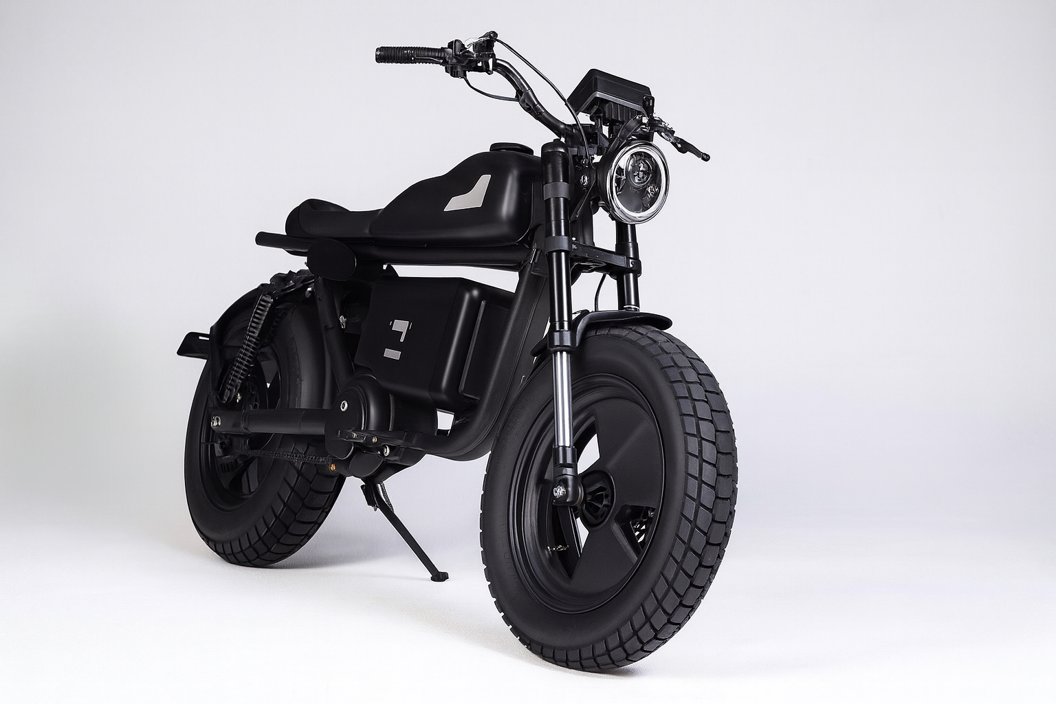Motocicleta Electrica, Motor 750W , baterie Li-Ion 48V 15Ah, Autonomie 60-80 KM, Anvelope 20x4.0”, 7 viteze