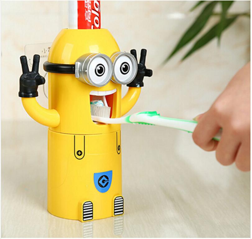 Dozator Pasta De Dinti, 3 in 1, Minions 